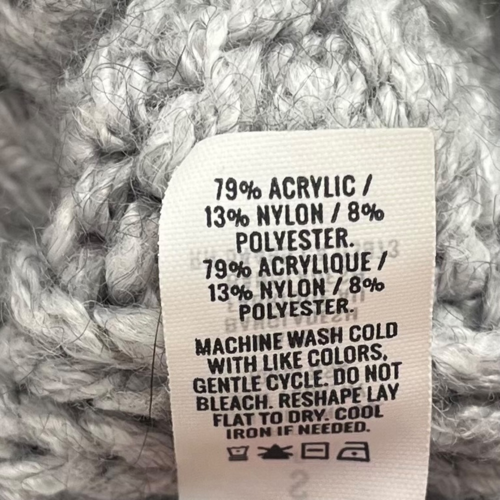 aerie gray cable knit crewneck sweater acrylic blend S - Picture 12 of 12